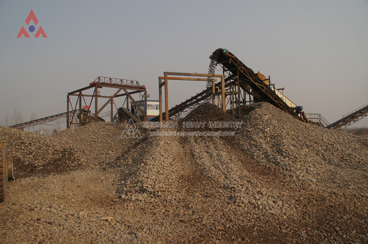Stone from the feeder evenly sent to Jaw crusher for coarse